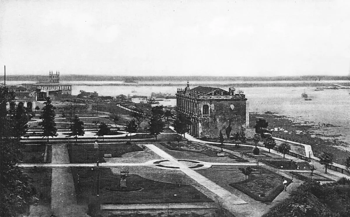 Jardines de ensanche, Plaza Constituci�n, ca. 1930