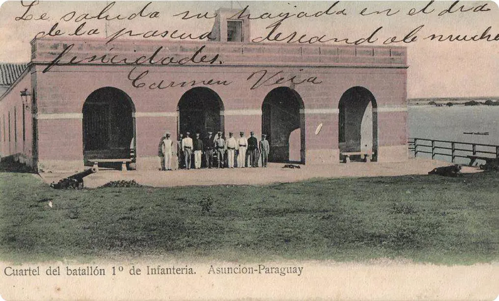 Cuartel del Batallón 1ª Línea. Muñoz Editores, 1906. Colección David Velázquez Seiferheld