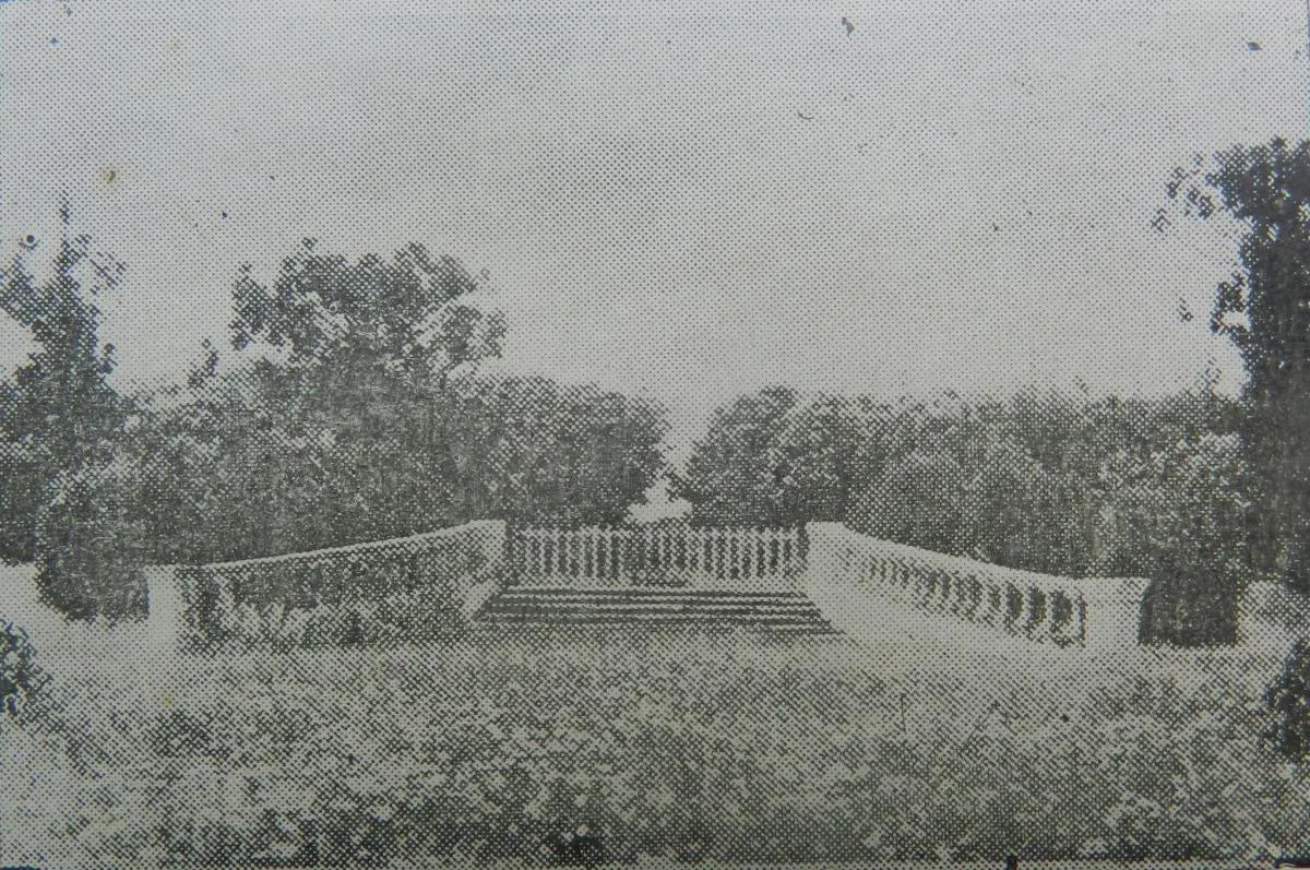 Jardín Romano, ca. 1920.em Revista Municipal/em