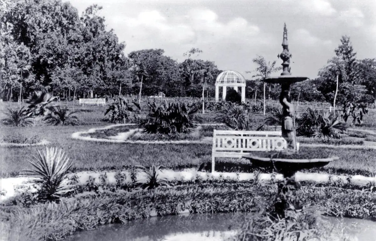 Jard�n Kamba'i. emEl Paraguay contempor�neo/em, 1929. Cortes�a