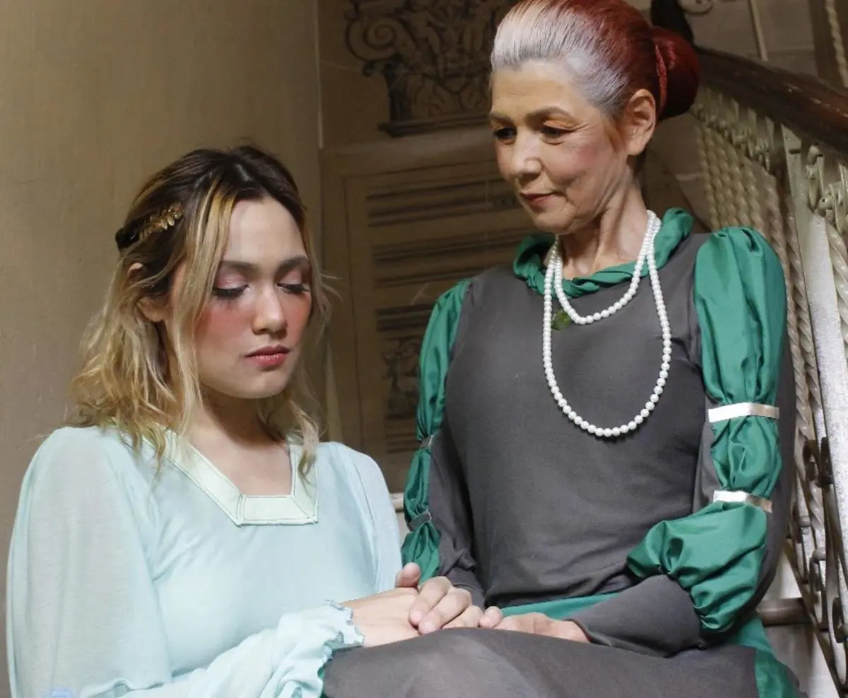 Barbara Becklake y Eli Caballero como Ofelia y Apolonia � Jorge Luis Gim�nez