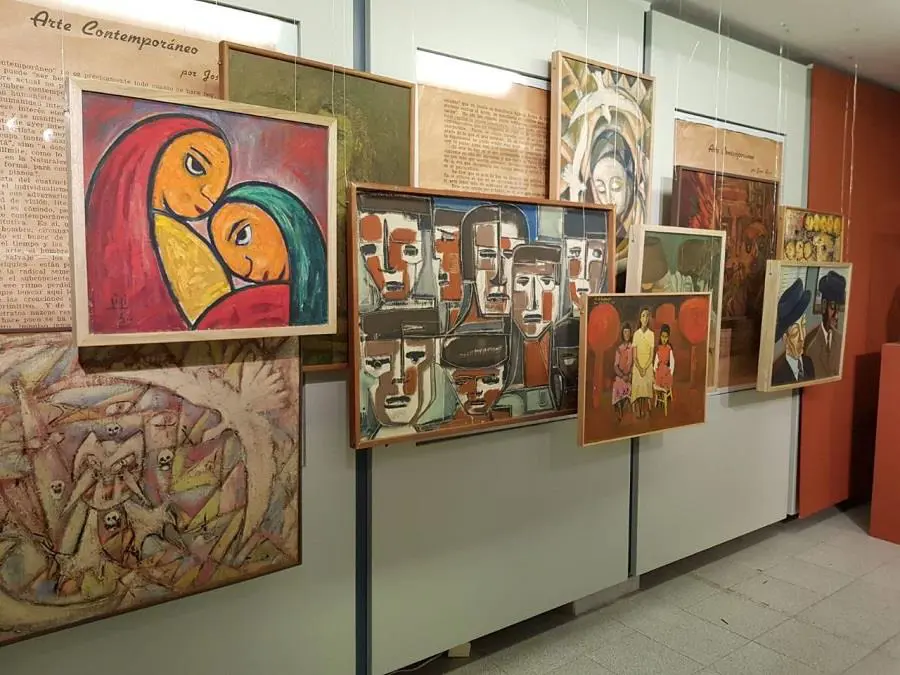 El legado. Pared dedicada al Grupo Arte Nuevo. Cortes�a