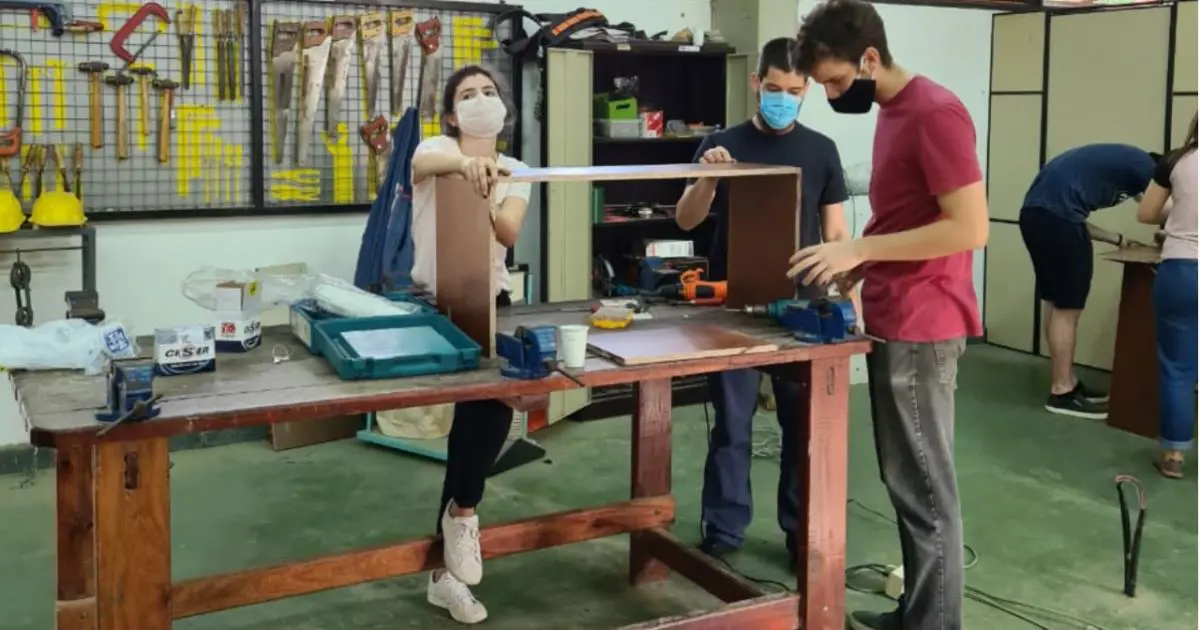 Talleres Dise�o FADA-UNA. Cortes�a