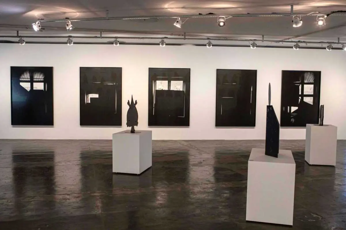 E. B. Itso (Dinamarca). emResistimos, luego existimos,/em 2015 � Luis Vera