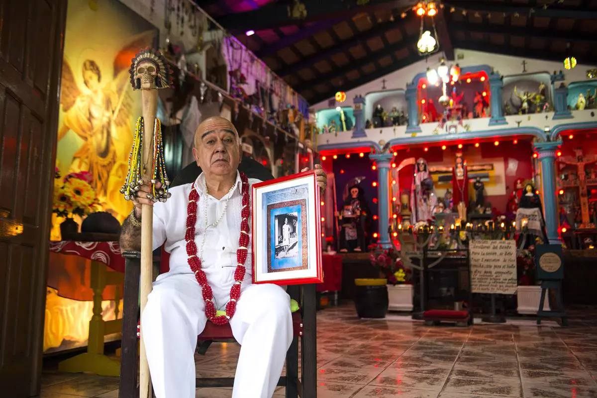 Fernando Allen, emPai Nicol�s y retrato de su madre/em. Cortes�a