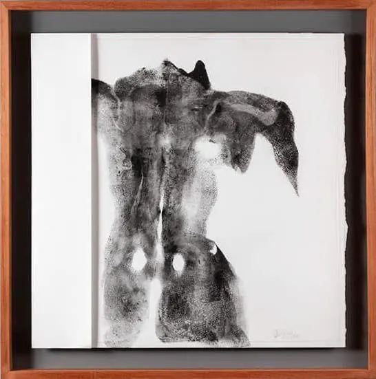 Osvaldo Salerno. Impresi�n directa de cuerpo sobre papel plegado, 2020 � Javier Medina Verdolini