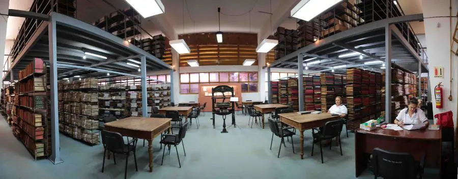 Biblioteca Nacional. Archivo