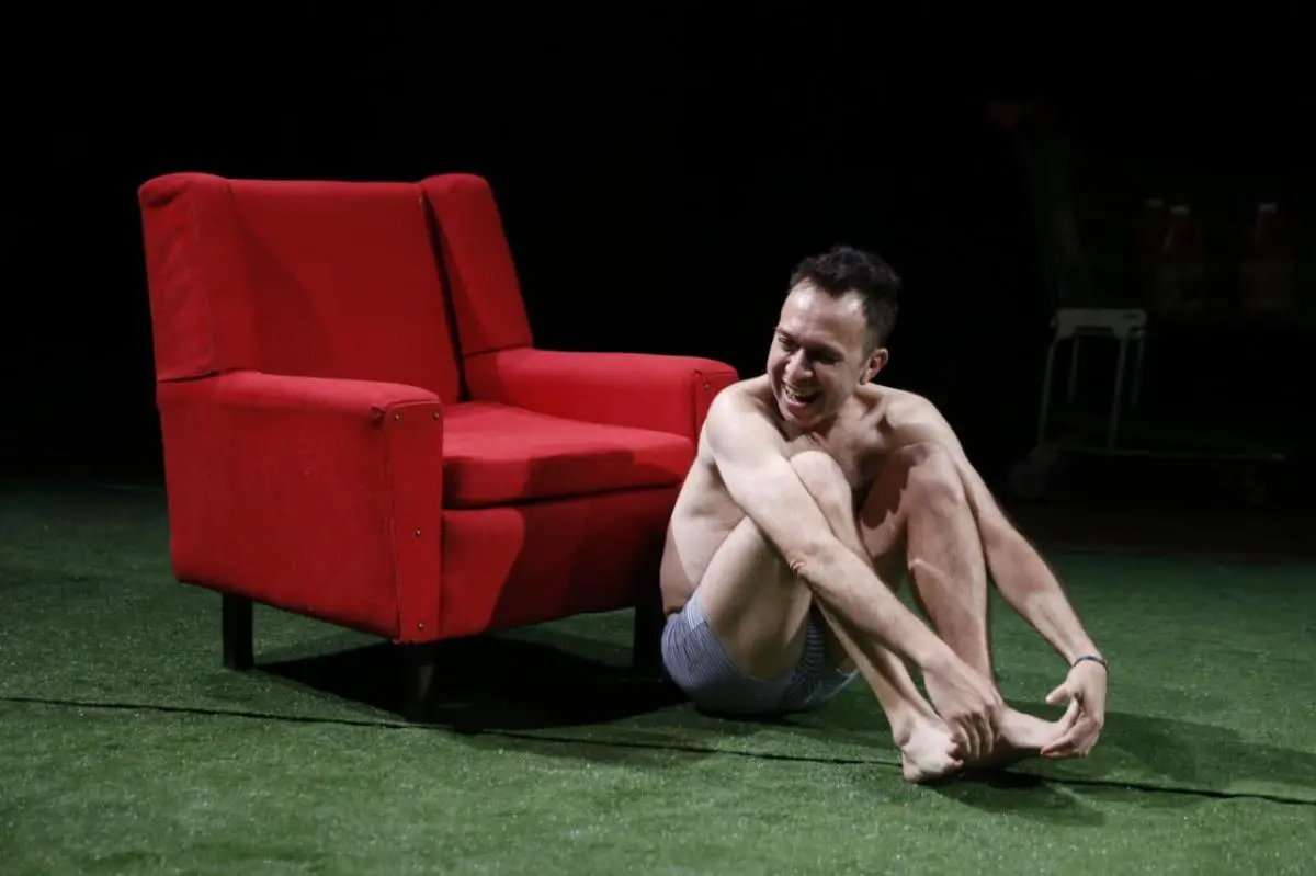 Jorge B�ez, emTu panza respira/em, Teatro Municipal � Luis Acosta