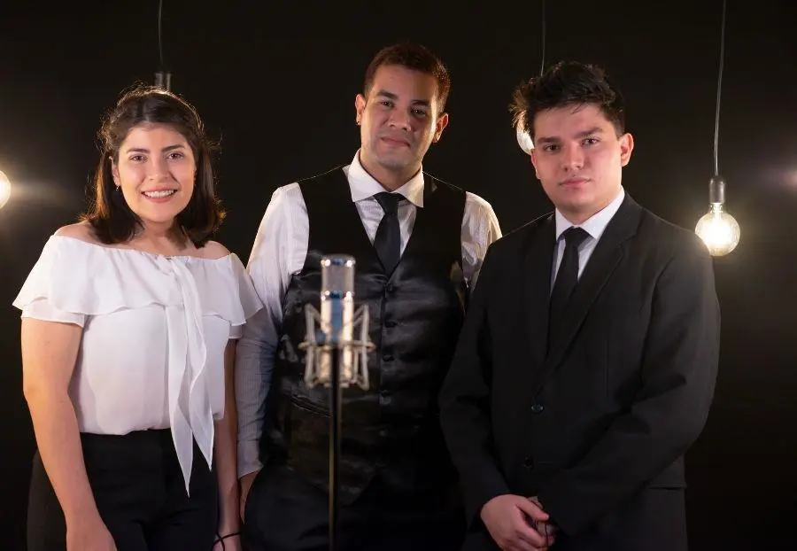Alicia G�mez, Hugo Carlson y Roberto Aquino. (Cortes�a)