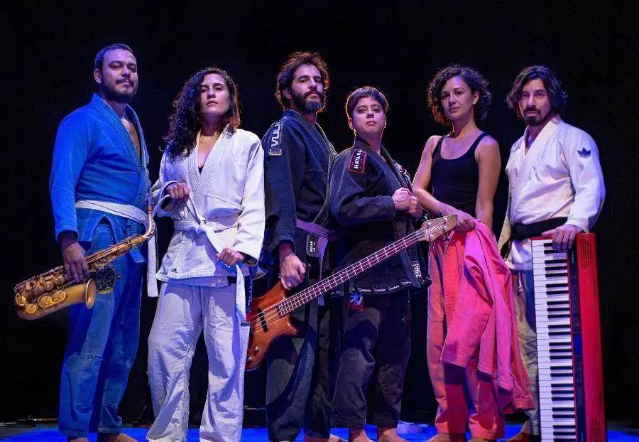 Tercer espacio colectivo art�stico. Cortes�a