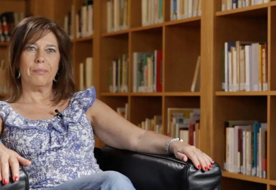 Pilar Cagiao Vila. Cortes�a