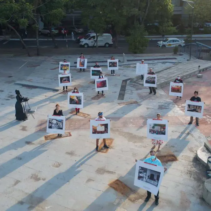 Plaza de la Democracia, Fotogaler�a Fulgencia Almir�n, tras el retiro de los paneles por parte de la Municipalidad. Cortes�a