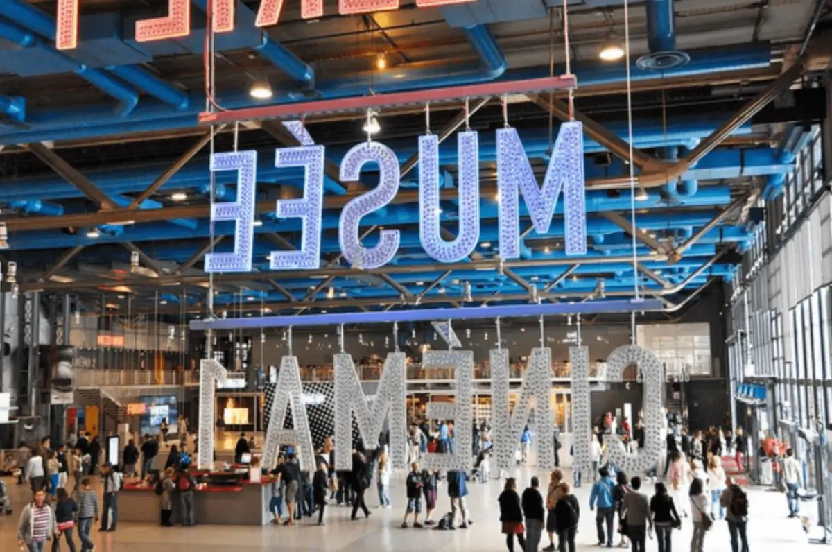 Centro Georges Pompidou, Par�s. Cortes�a.
