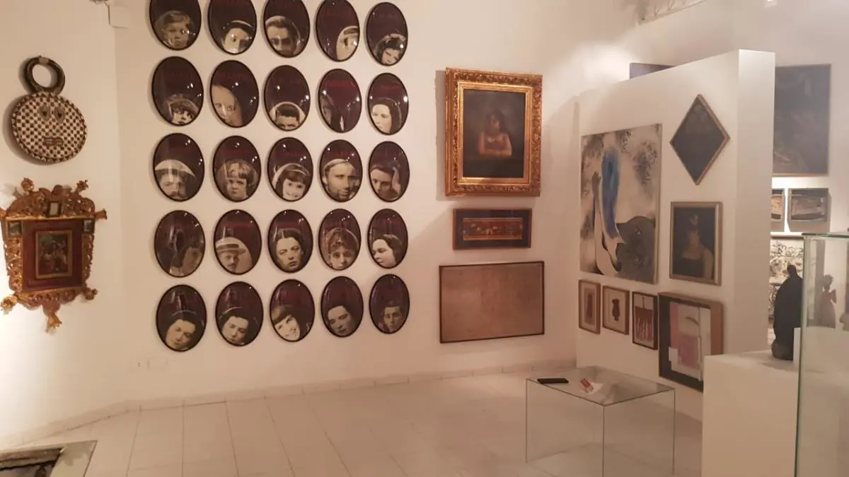 Fundaci�n Migliorisi, vista de sala. Cortes�a