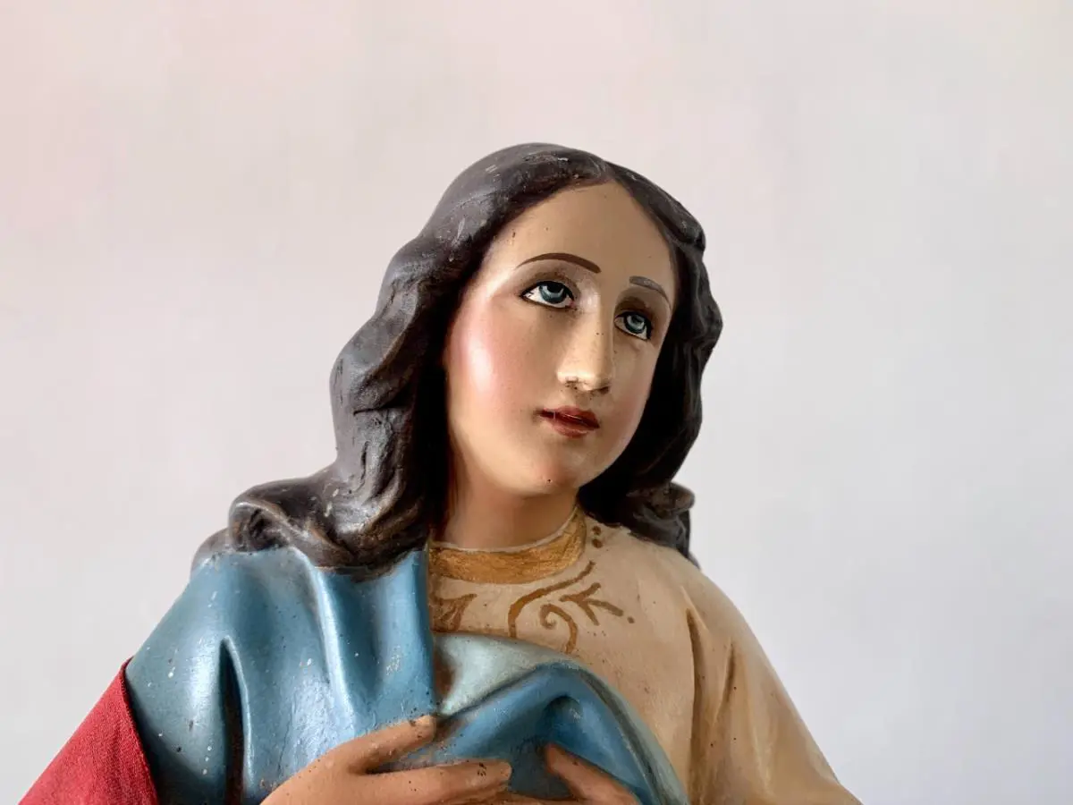 Exposici�n de arte religioso en el Paraguayo Japon�s. Gentileza