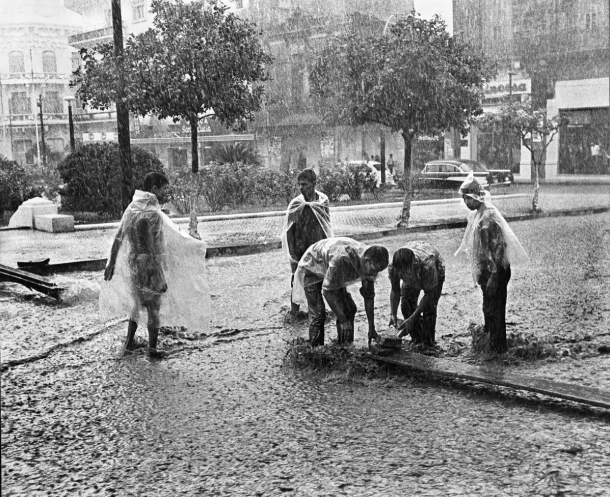 Asunción, ca. década de 1960 © Klaus Henning. Cortesía