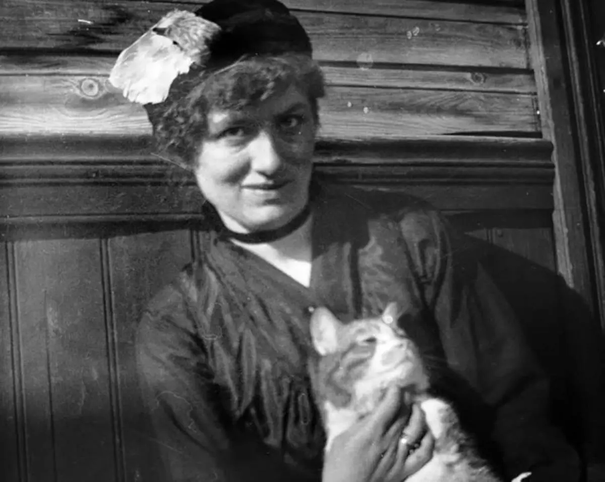 Edith S�dergran. Cortes�a