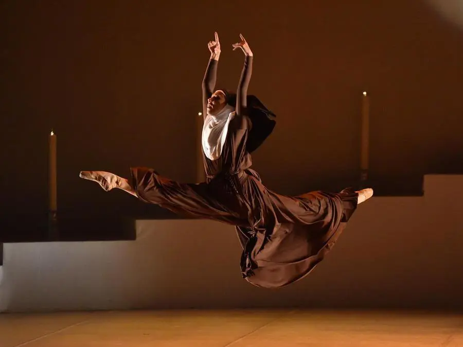 Ballet Cl�sico y Moderno Municipal de Asunci�n. Cortes�a