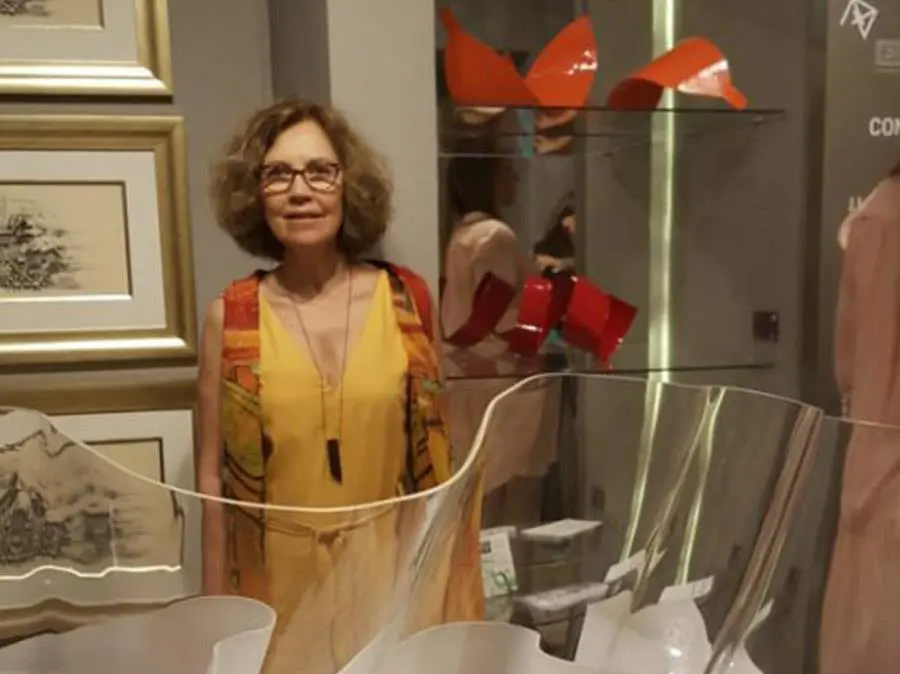 M�nica Gonz�lez. Cortes�a
