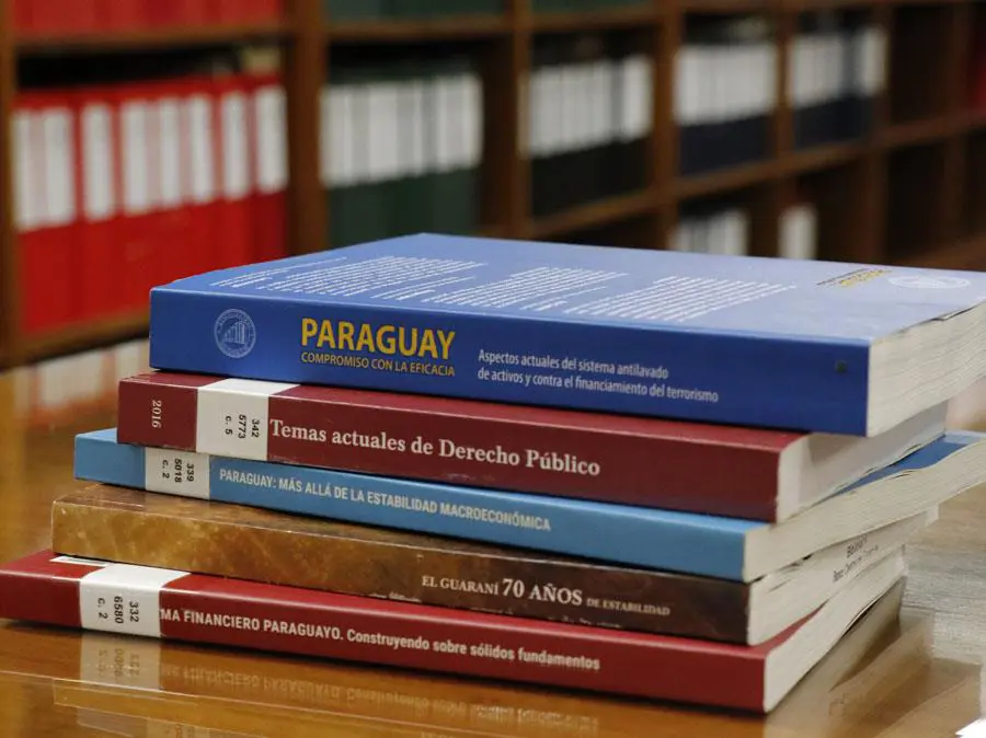 Biblioteca del Banco Central del Paraguay &ldquo;Dr. C�sar Romeo Acosta&rdquo;. Cortes�a