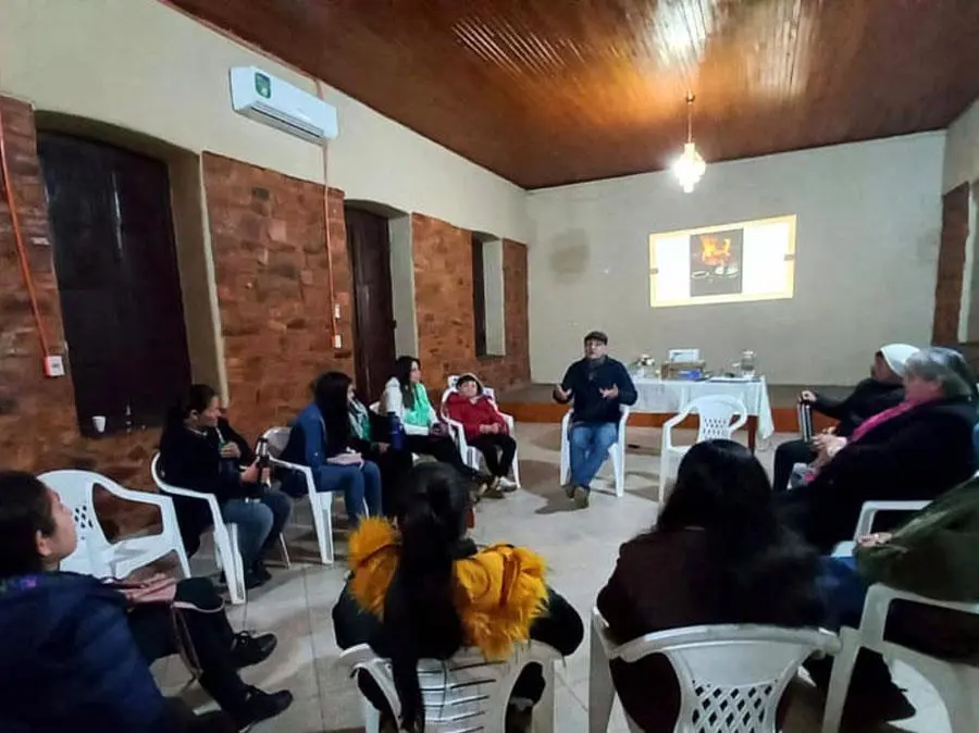 Ciclo de talleres &ldquo;Memoria Oral: Paraguar� omombe'u&rdquo; . Cortes�a