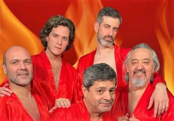 Elenco de emLos hombres solo piensan en sexo/em. Cortes�a