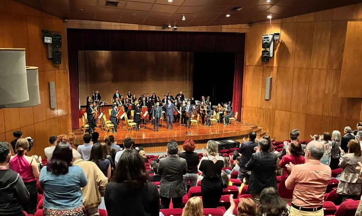 Banco Central del Paraguay. Orquesta Sinf�nica del Congreso Nacional. Concierto de apertura de Pinta Sud ASU. Cortes�a CCR