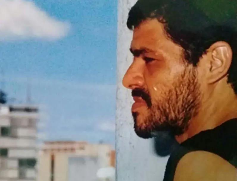 Lucio Aquino. Cortes�a