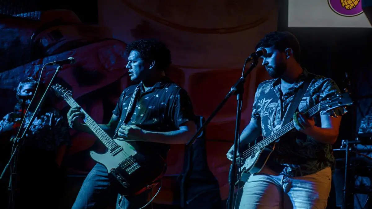 Domingo Sounds. Cortes�a