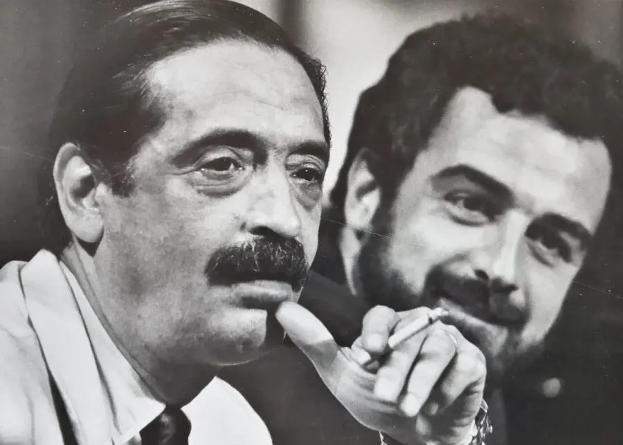 Los fiscales Julio Strassera y Luis Moreno Ocampo, durante el Juicio a las Juntas. Archivo