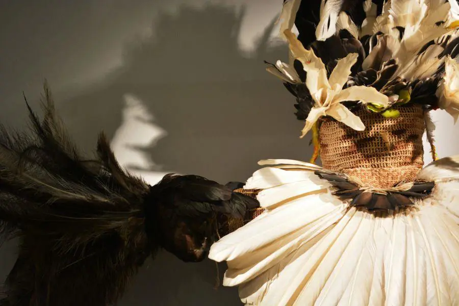 Traje ceremonial emishir/em que representa a la deidad Nemur. Detalle. Colecci�n CAV/Museo del Barro. Cortes�a