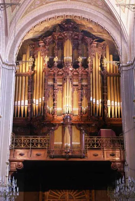 �rgano tubular ubicado en la Catedral de Morelia, Michoac�n, M�xico. Cortes�a