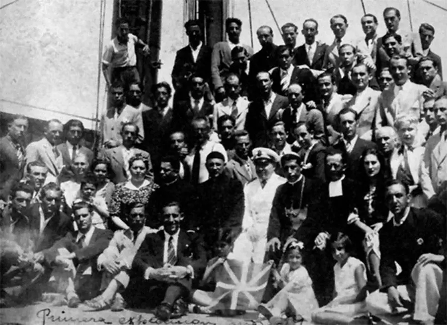 Inmigrantes vascos. Cortes�a