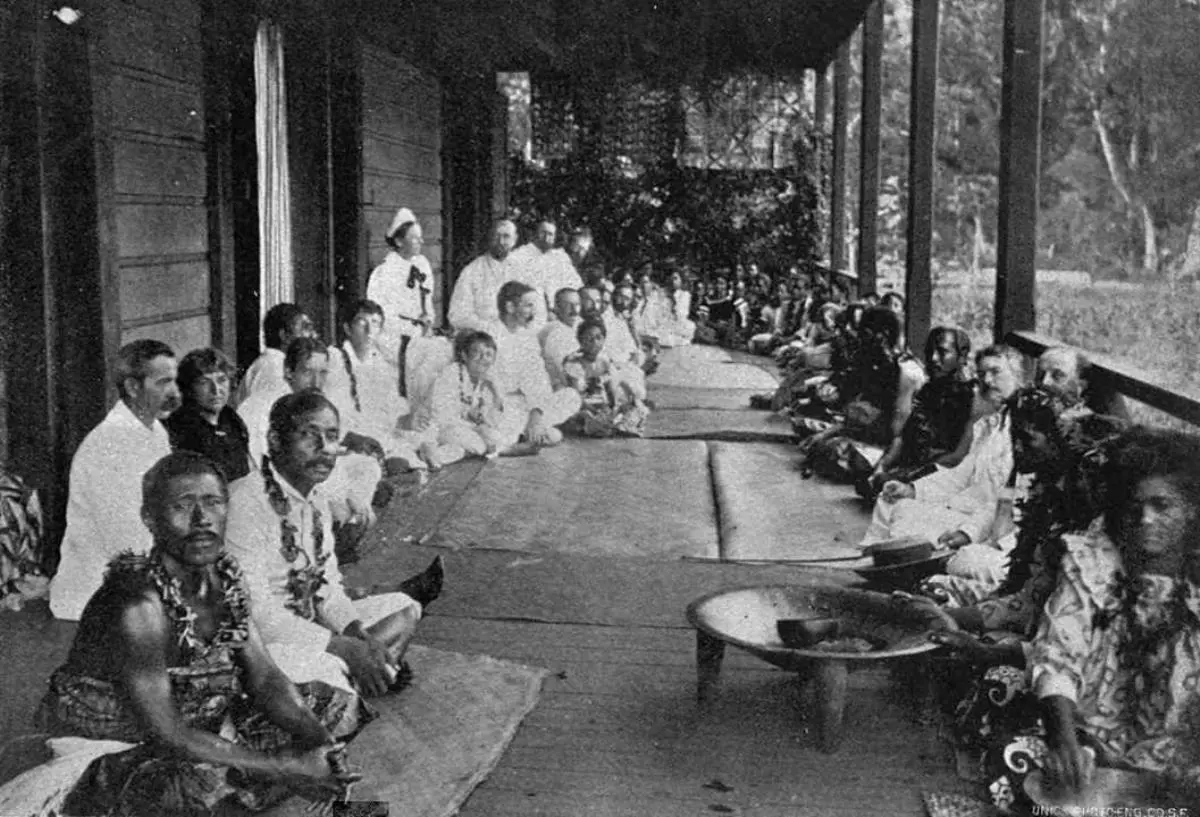 Fiesta de cumplea�os de Robert Louis Stevenson, en Vailima. Fotograf�a de 1893 de autor desconocido. Cortes�a