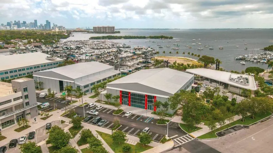 Pinta Miami 2022 en un restaurado hangar de Pan Am de los a�os 30. Cortes�a
