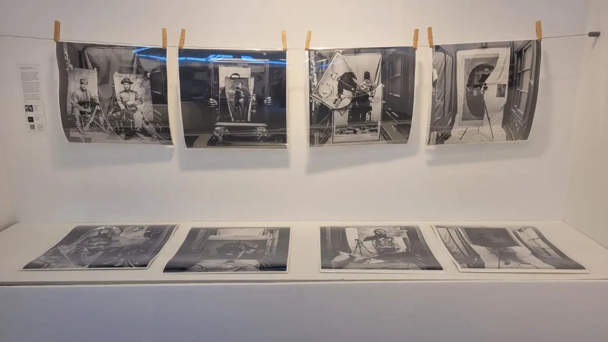 emReflexiones nocturnas/em, de Alfredo Quiroz, en Gallery Labs, Pinta Miami. Cortes�a