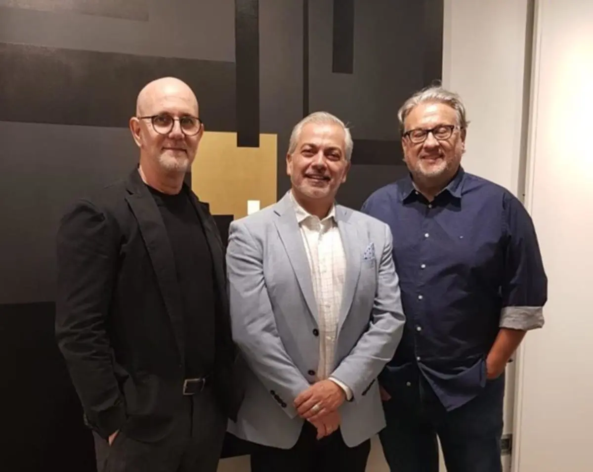 Diego Schäfer, Roberto Melgarejo Palacios y César Aquino. Private Space of Art. Cortesía