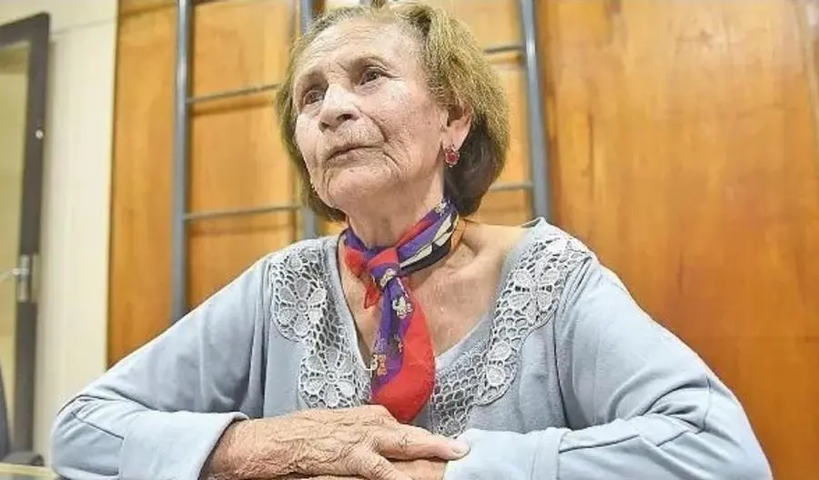 Teresa Pesoa Miranda. Cortes�a