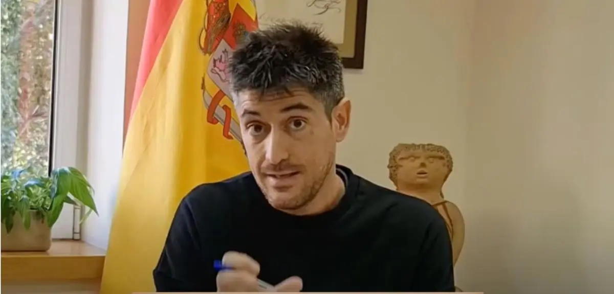 Eduardo Tamayo Belda. Cortes�a