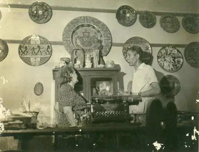 Josefina Pl� y Jos� Laterza Parodi. Colecci�n Museo Juli�n de la Herrer�a. Cortes�a CCEJS.