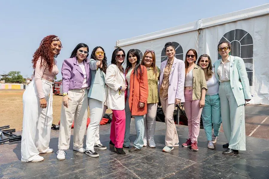 Band'elaschica. Cortes�a