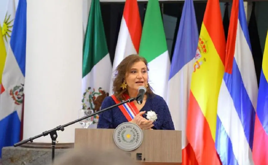Berta Rojas. Discurso en el Ministerio de Relaciones Exteriores. Cortes�a