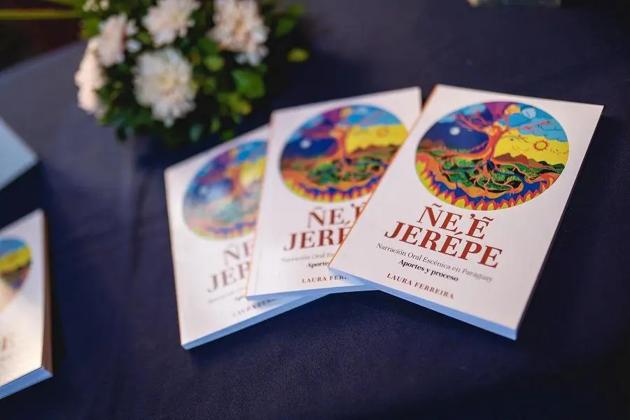 em�e'ejer�pe,/em de Laura Ferreira. Cortes�a