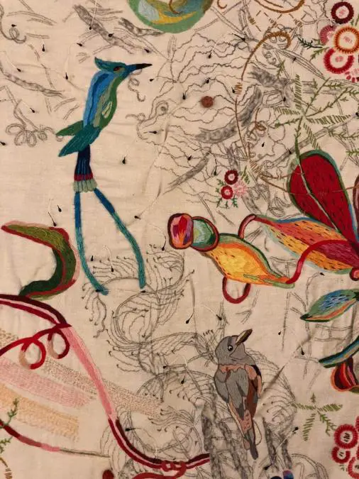 Mónica Millán. De la exposición em¿Oíste los pájaros que cantaban por el corazón de la lluvia?/em (detalle). Cortesía
