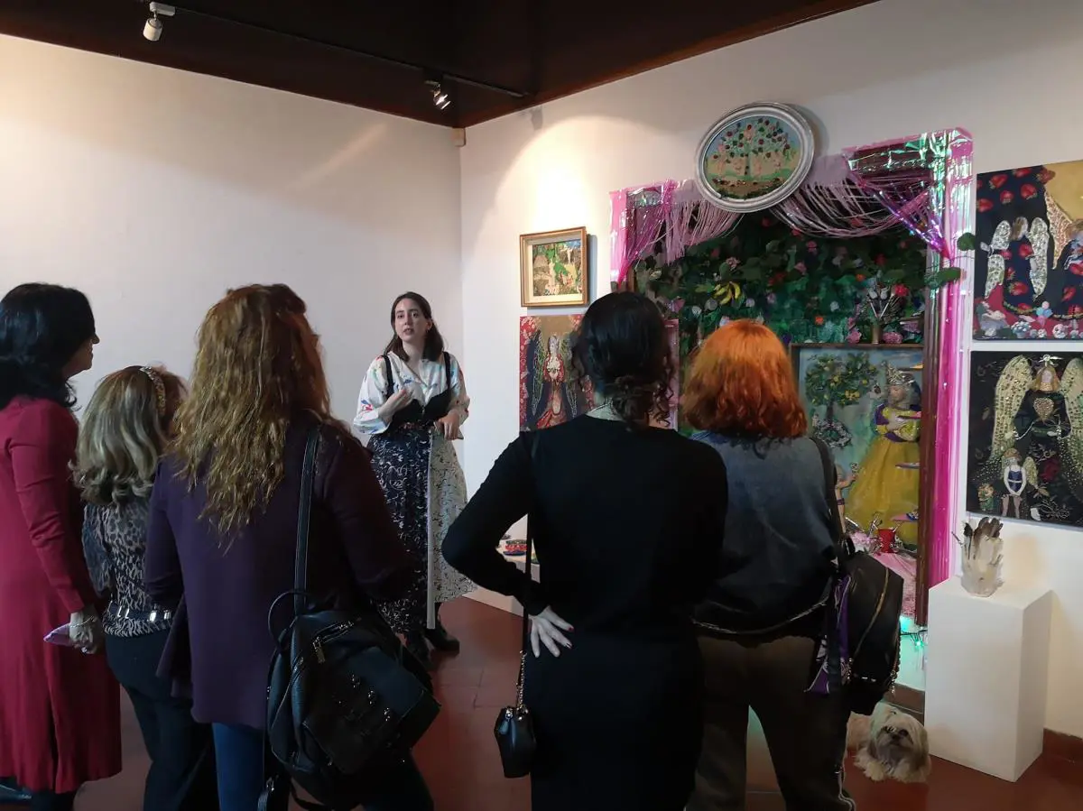 Galer�a MultiArte, emCotill�n Kitsch/em. Obras de Irma Gorostiaga y Esedele. Cortes�a