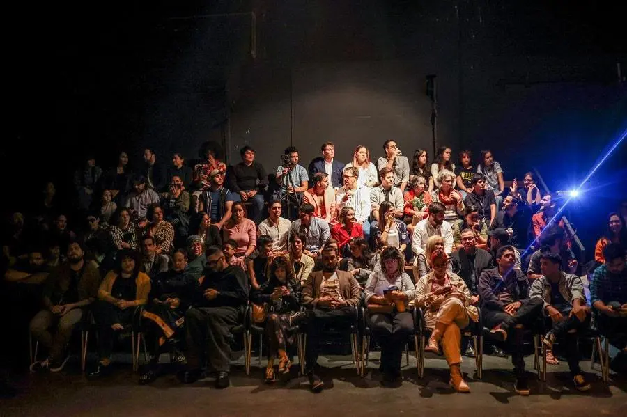 Gran convocatoria en el acto de lanzamiento en Sala La Correa. Cortes�a