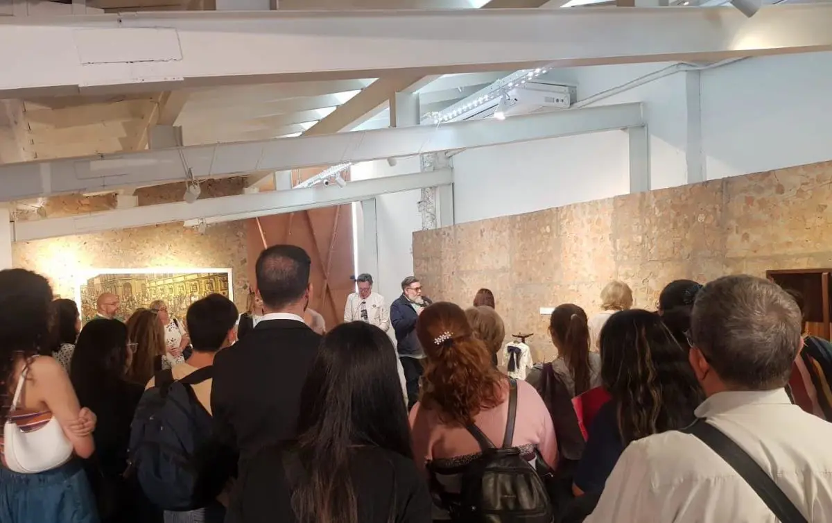 Visitas guiadas durante la jornada. Cortes�a