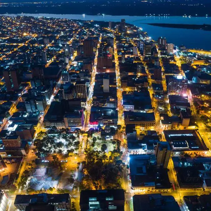 Ciudad de Asunción. Fotografía de Juan Carlos Meza para emFotociclo/em