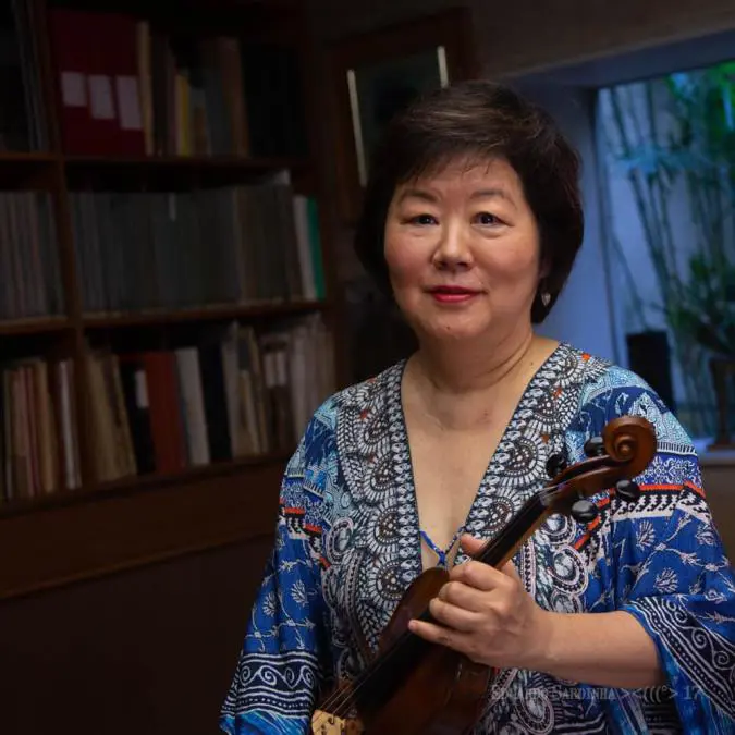 Elisa Fukuda. Cortes�a