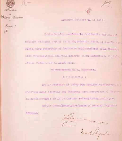 Firma de Paraguay a la Convención Internacional del Opio. Registro Oficial, 31/10/1912. Cortesía